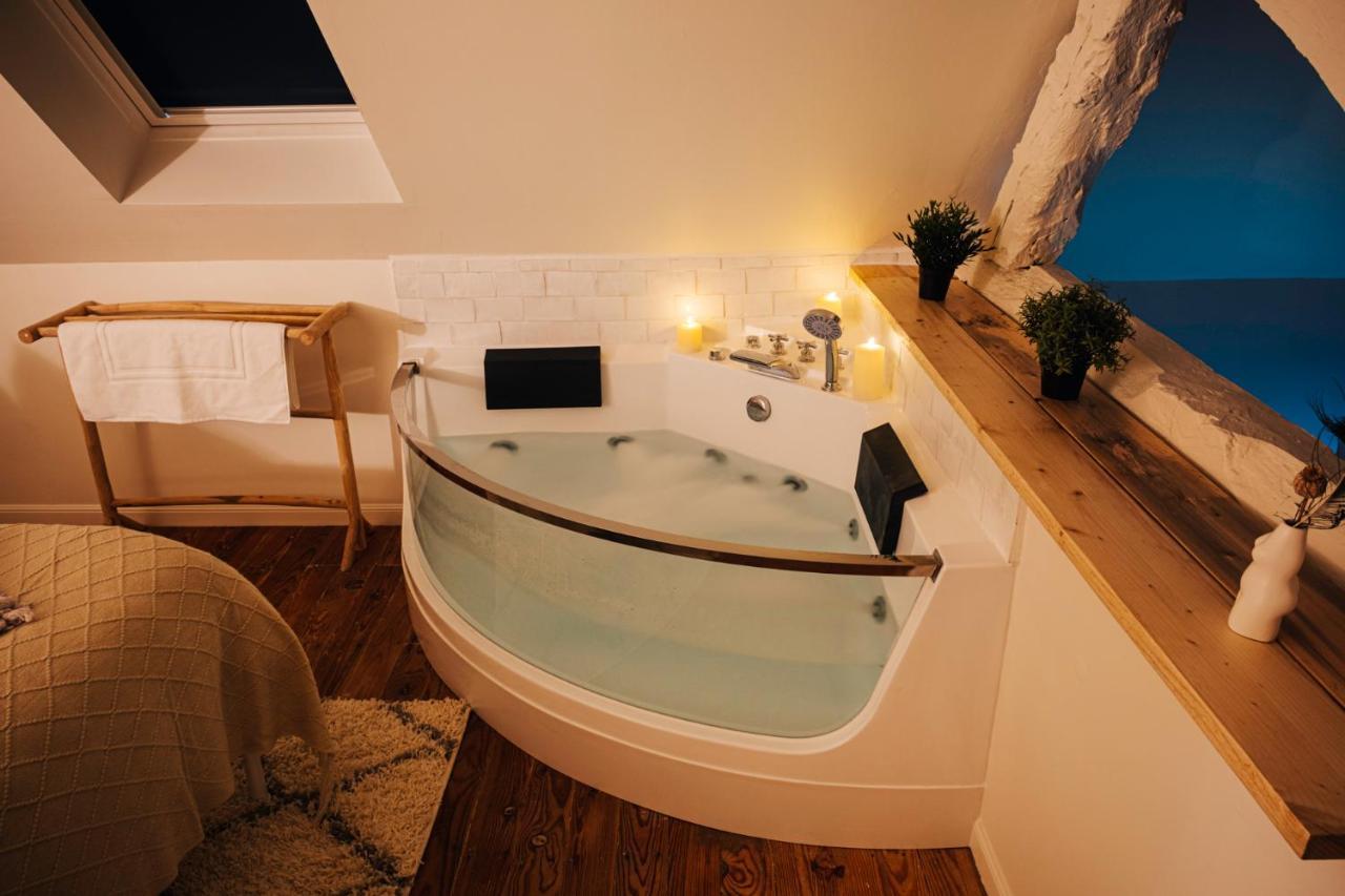 Loveroom Du Perche : Maison Avec Balneo Moulins-la-Marche Kültér fotó